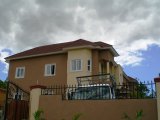 Meadowbrook, Kingston / St. Andrew, Jamaica - Apartment for Sale
